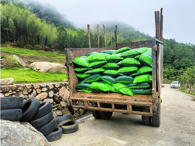 超大 超大現(xiàn)代農(nóng)業(yè) 超大現(xiàn)代農(nóng)業(yè)集團(tuán)